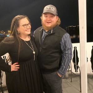 Meet your Posher, Logan